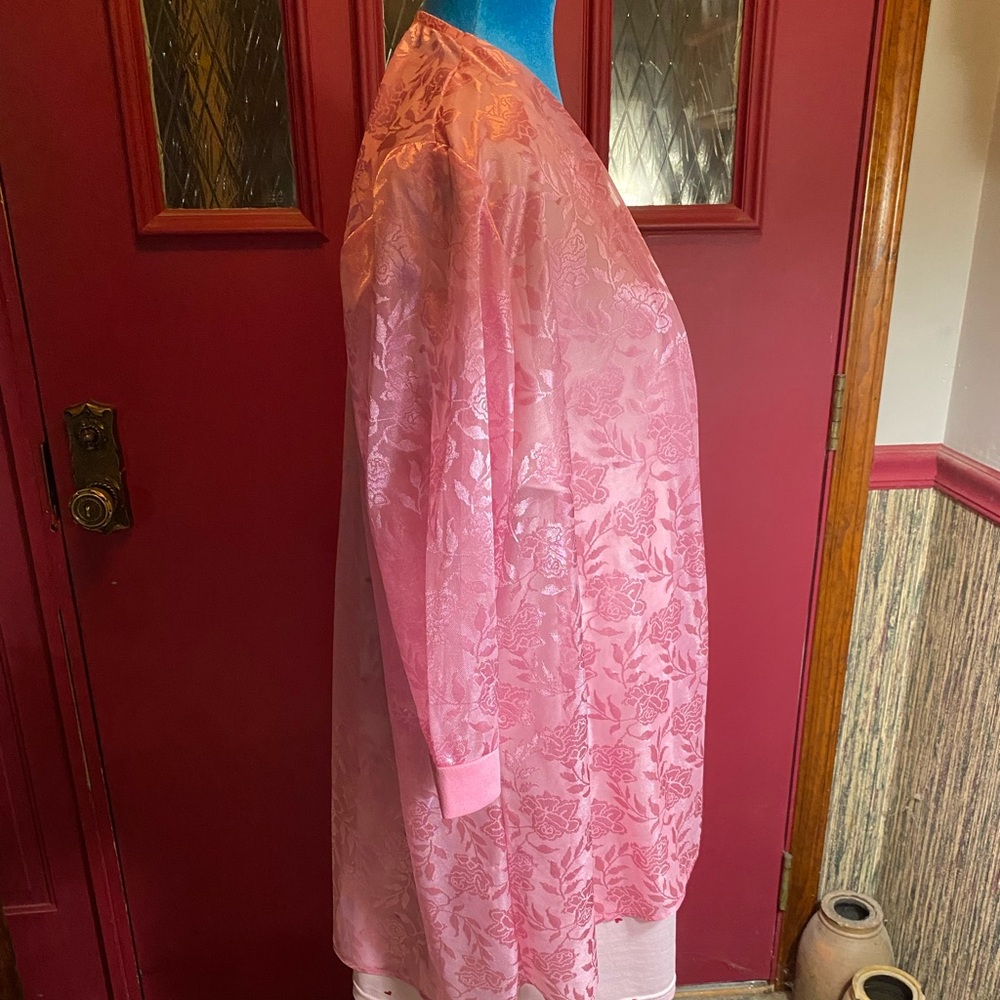 Anthony Richards Floral Pink Robe - Picture 3 of 5